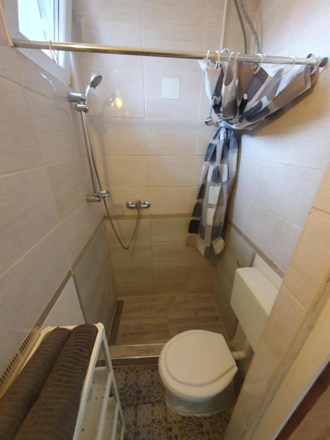 Cozy With Air Condition After Renovation Apartamento